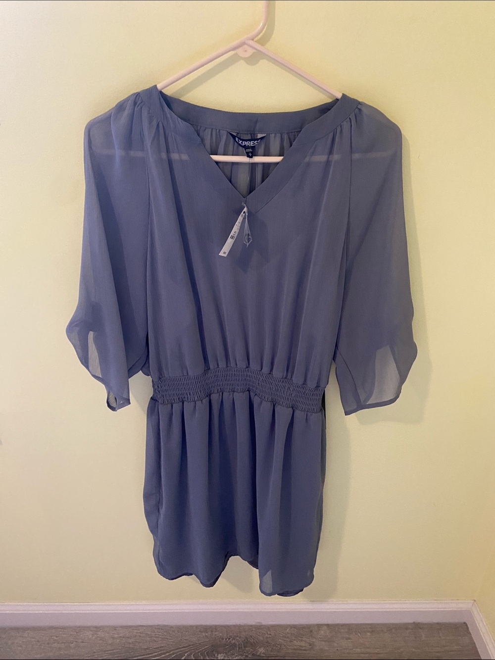 Express Lightweight mini Dress - Picture 1 of 4